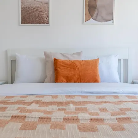 Apartment Hermes 2-bedroom In Larnaka