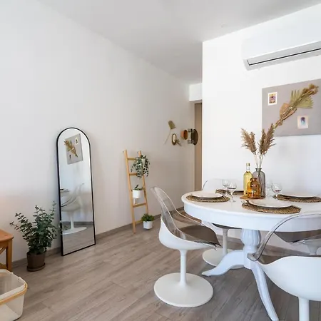 Апартаменты Hermes 2-bedroom In *