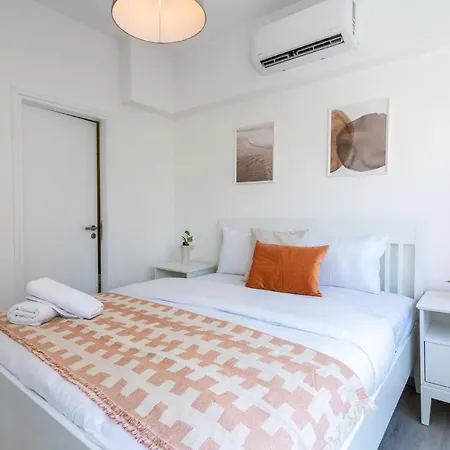 דירה Hermes 2-bedroom In לרנקה