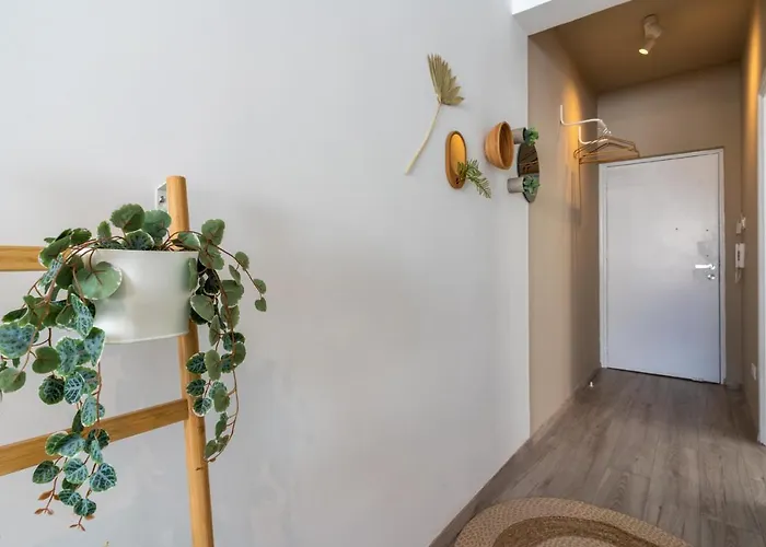 Hermes 2-bedroom In アパート *