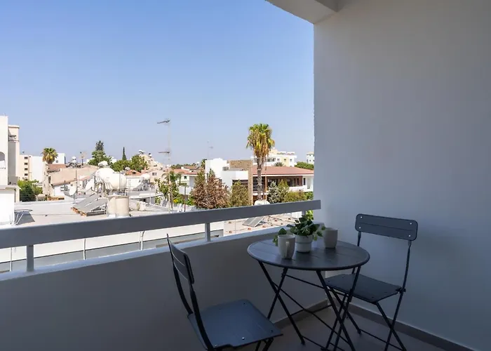 Hermes 2-bedroom In ラルナカ