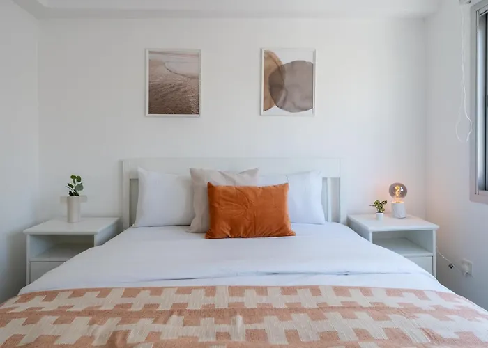 アパート Hermes 2-bedroom In *