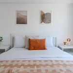 Apartament Hermes 2-bedroom In *